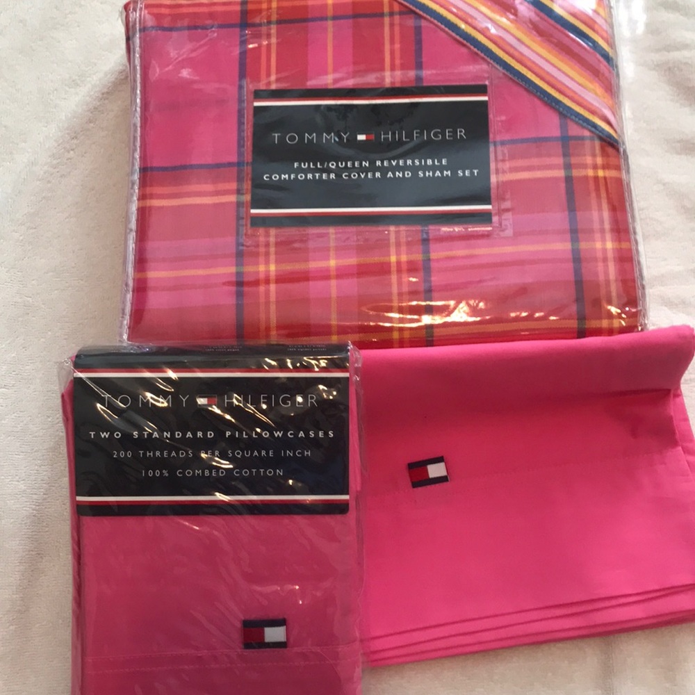 Tommy Hilfiger F/Q Comforter Cover and Sham set